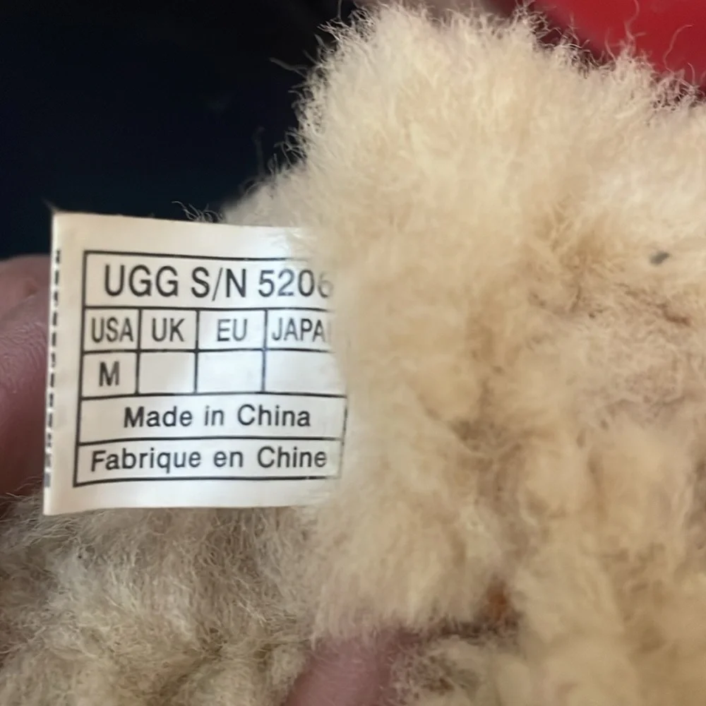 Baby/kids Uggs Medium